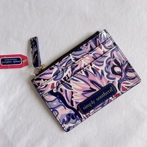 Simply Southern card holder. Purple pattern. BRAND NEW.